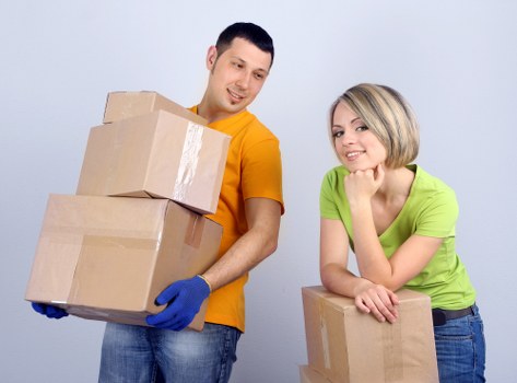 Clear communication and safe working environment during a move